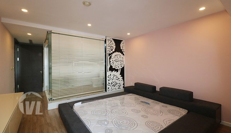 200 sq m 3 bedroom apartment in Hoan Kiem Pacific Place Hanoi