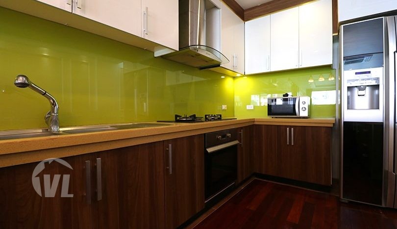 220 sq m 3 bedrooms apartment to rent in Lang Yen Phu Hanoi