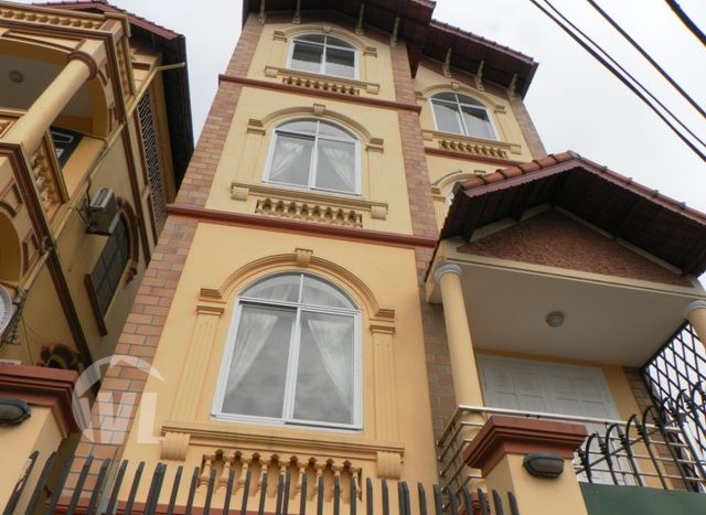 Beautiful 3+ bedroom house in Au Co Tay Ho Hanoi