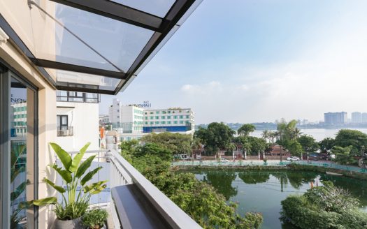 Beautiful lake view 2 bedroom apartment in Tay Ho near Hanoi club