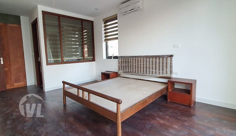 Brand new rental 4 bedrooms apartment in Tay Ho 230 sq m