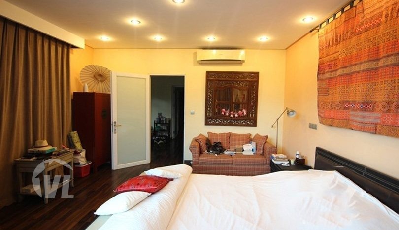 Modern house to lease in Hanoi with swimming pool rooftop Tay Ho