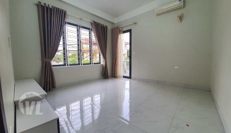 New furnished house in Long Bien next to French international School