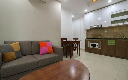 Simple 1 Bedroom Serviced Apartment For Rent In Doi Can Street, Ba Dinh