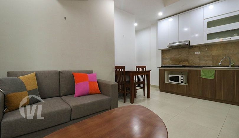 Simple 1 Bedroom Serviced Apartment For Rent In Doi Can Street, Ba Dinh