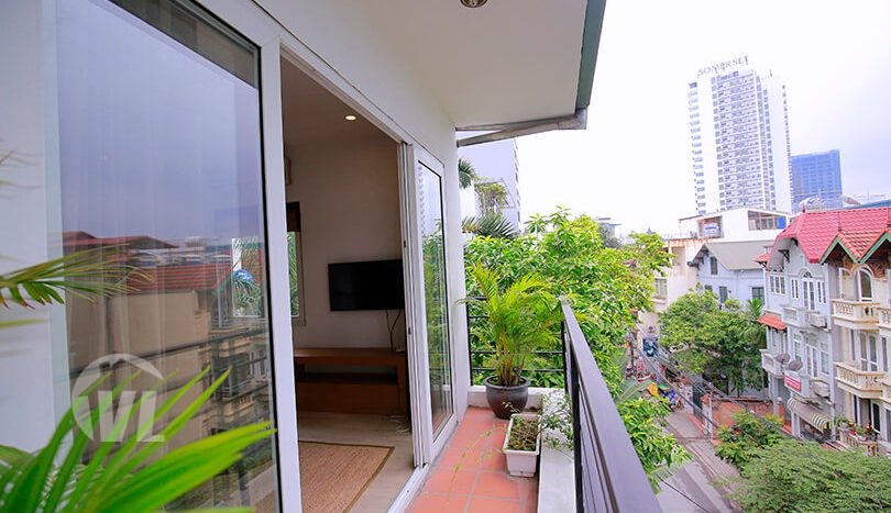 Spacious 1 Bedroom Serviced Apartment For Rent In To Ngoc Van