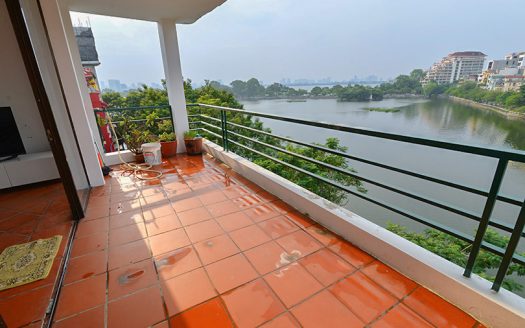 Apartment with lake view in Truc Bach area with big size