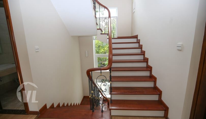 Brand new furnished house to lease in Long Bien Hanoi close to LFAY