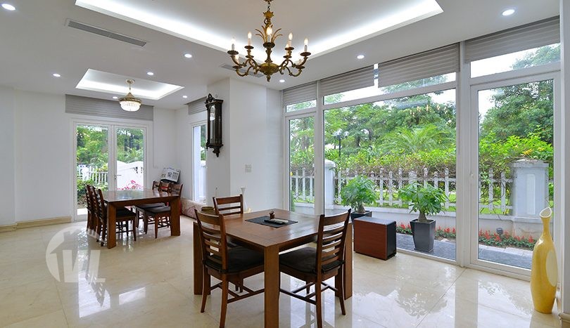 Bright Corner house to rent in Hoa Phuong area Vinhomes Riverside