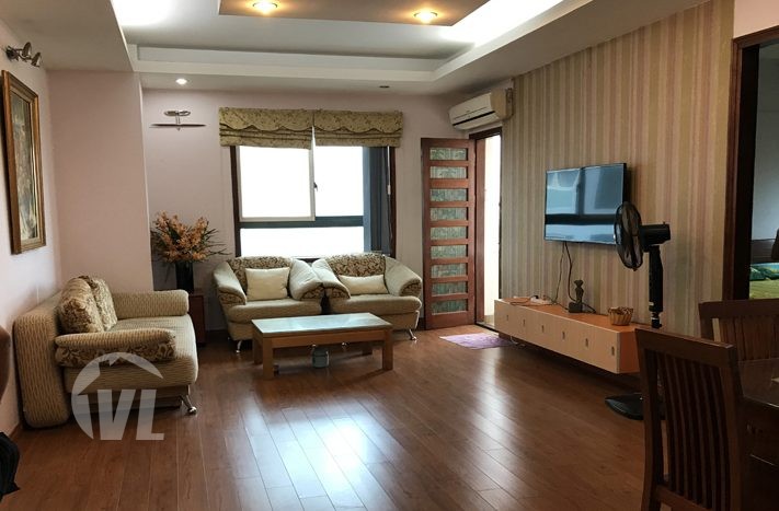 Furnished 3 bedroom apartment in Vuon Dao Lac Long Quan