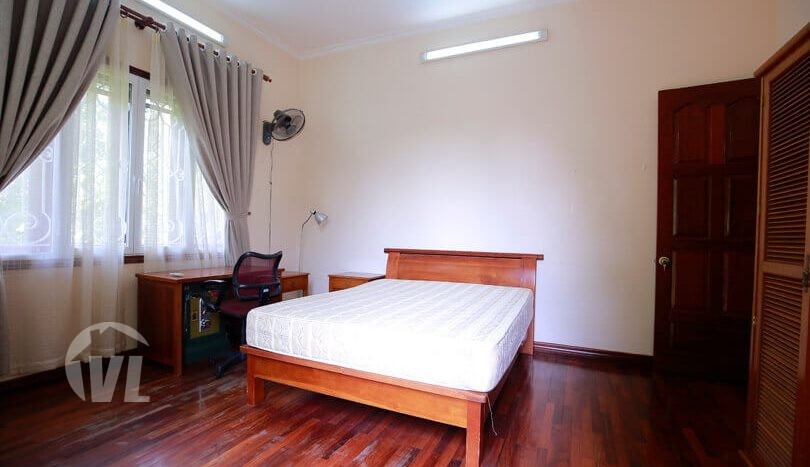 Hanoi large garden furnished villa to rent in Tay Ho