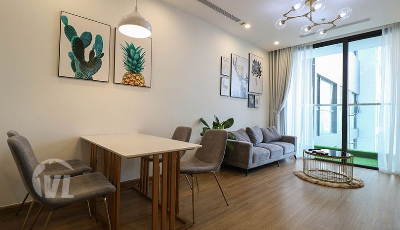 MODERN 2 bedroom apartment in Vinhomes Skylake Cau Giay