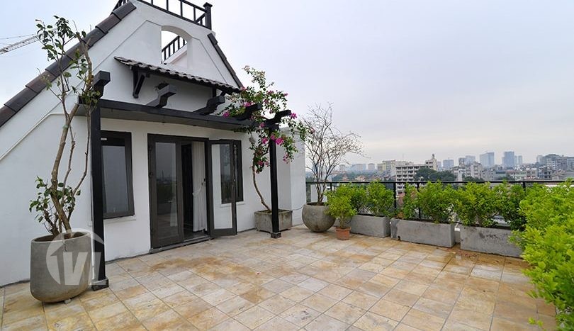New 4 bedrooms serviced apartment to rent in Tay Ho area Hanoi