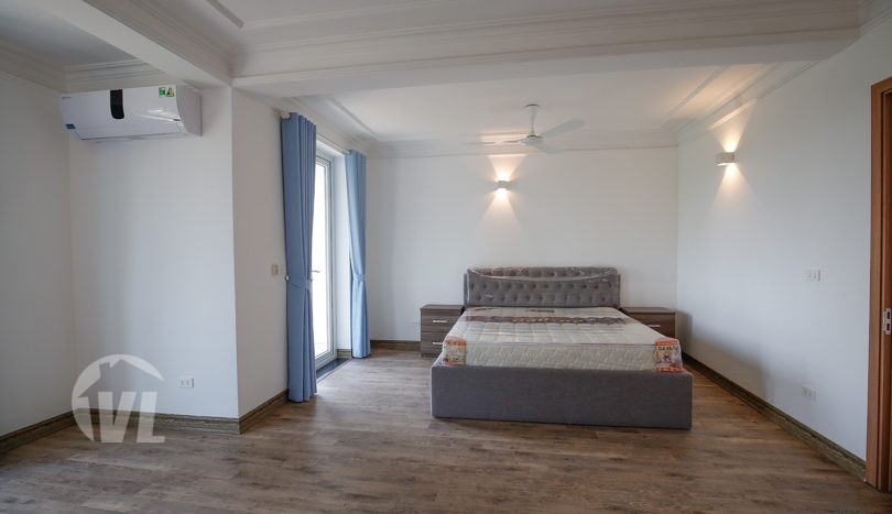 New furnished house for lease in Tay Ho modern and bright