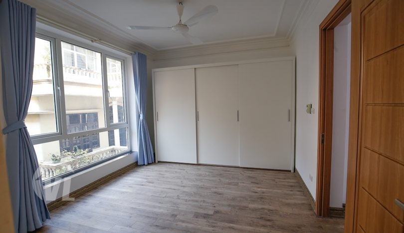 New furnished house for lease in Tay Ho modern and bright