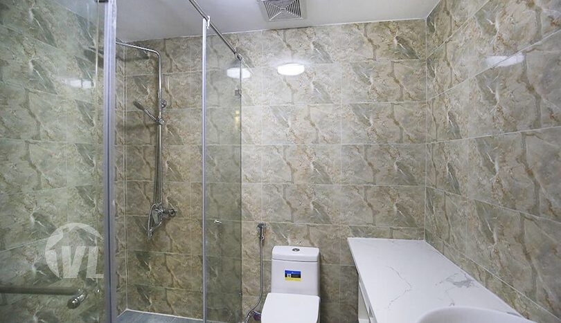 Renovated and furnished 5 beds house to rent on Xuan Dieu Tay Ho area