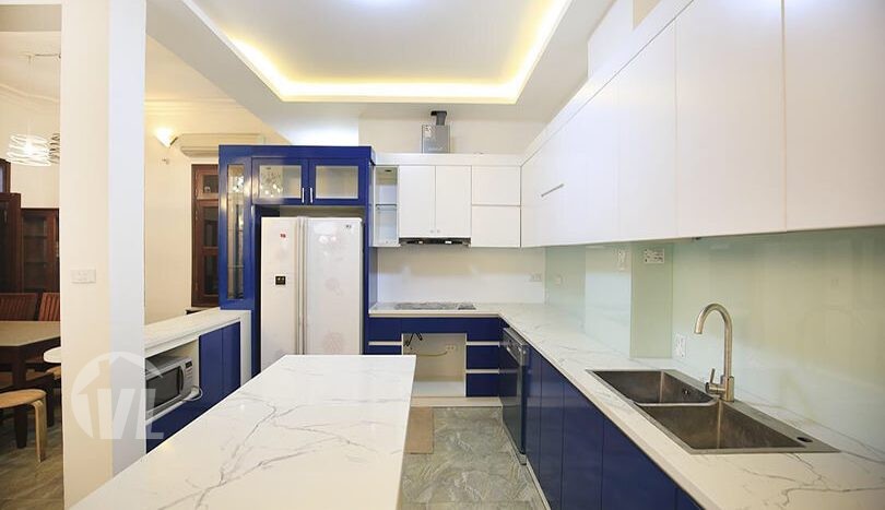 Renovated and furnished 5 beds house to rent on Xuan Dieu Tay Ho area