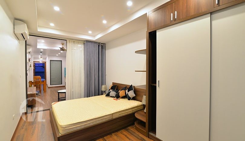 Balcony 1 Bedroom Serviced Apartment For Rent In Dang Thai Mai Tay Ho