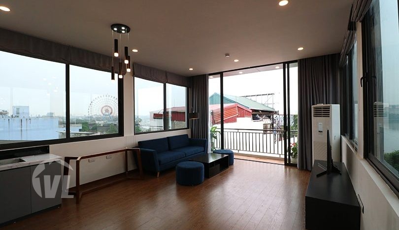 Lakeview Bright 1 Bedroom Serviced Apartment For Rent In Nhat Chieu Street, Tay Ho
