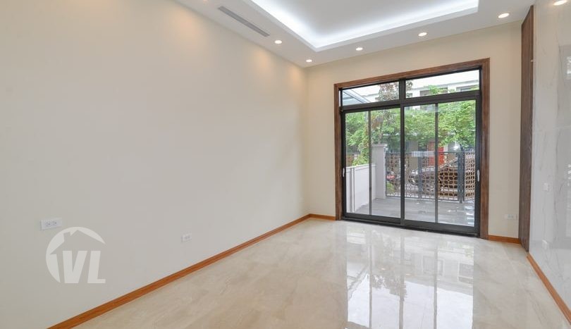 MInimally Furnished 4 Bedroom Villa For Rent In Starlake Hanoi Complex