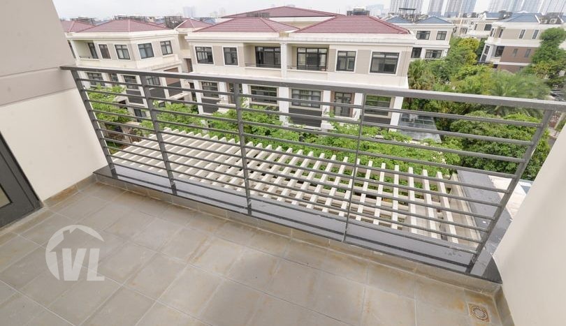 MInimally Furnished 4 Bedroom Villa For Rent In Starlake Hanoi Complex