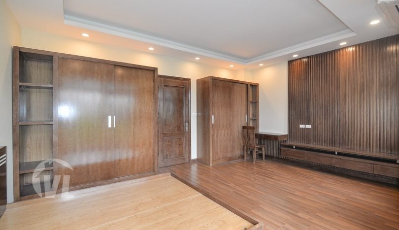 MInimally Furnished 4 Bedroom Villa For Rent In Starlake Hanoi Complex