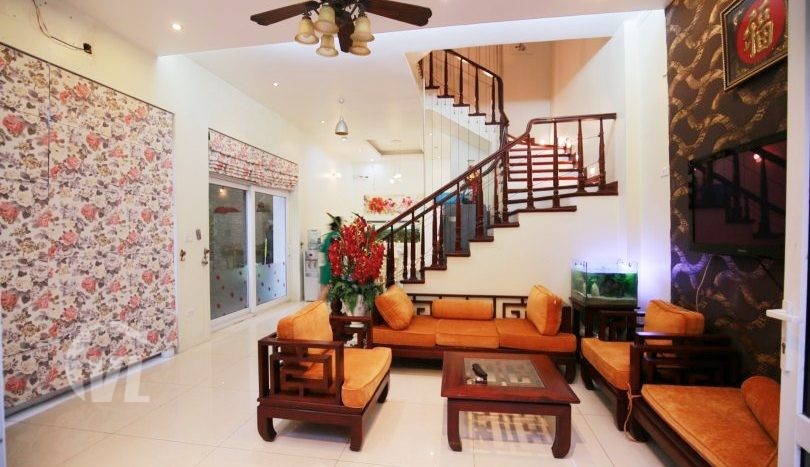 Affordable price 5 bedroom house for rent in Tay Ho