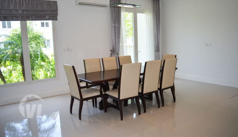 Marvellous Vinhomes Riverside garden house to rent in Hanoi