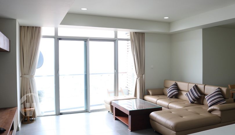 Lake View Well Furnished 3 Bedroom Apartment For Rent In Watermark Building