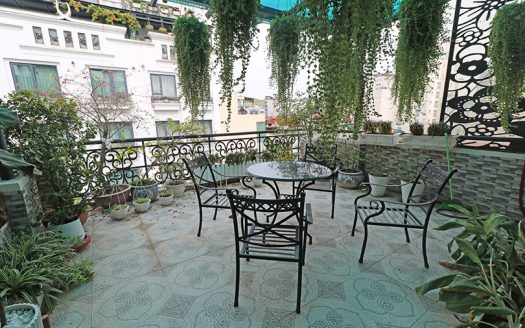 Private Terrace 1 Bedroom Serviced Apartment For Rent In City Center Trieu Viet Vuong Street