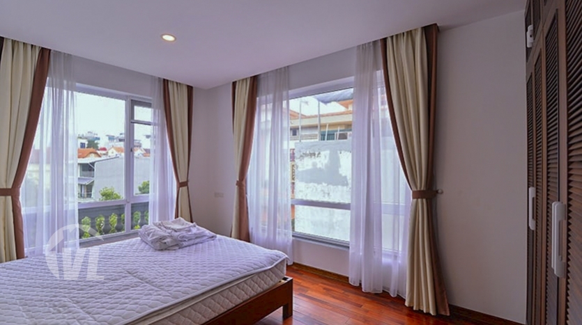 4 beds serviced apartment in Tay Ho with terrace facing the West lake