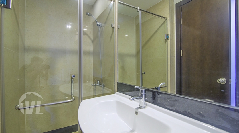 4 beds serviced apartment in Tay Ho with terrace facing the West lake