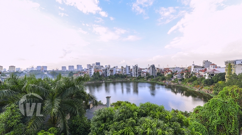 4 beds serviced apartment in Tay Ho with terrace facing the West lake