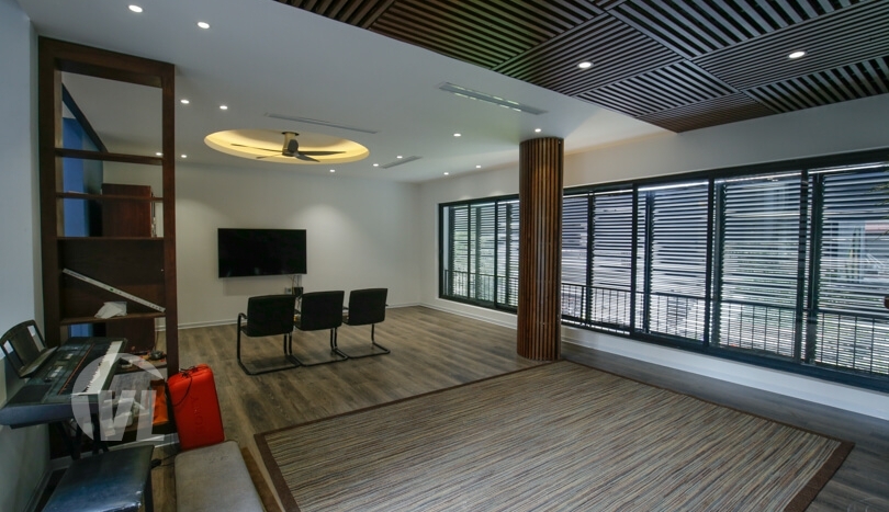 Brand-new villa for rent in Long Bien nearby the LFAY Hanoi