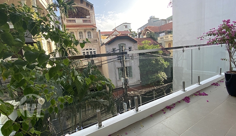 Brand new 4 bedroom house to rent in Tay Ho district 4 beds 4 baths