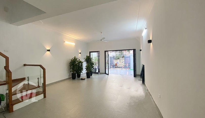 Brand new 4 bedroom house to rent in Tay Ho district 4 beds 4 baths