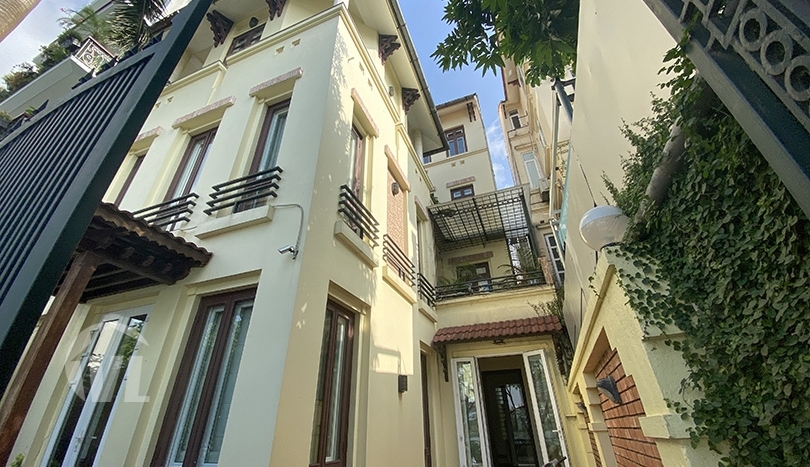 Charming Villa in Tay Ho with West Lake View 5 Bedroom