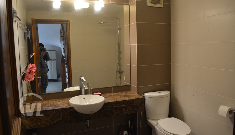 Charming furnished house with yard in Long Bien Ngoc Thuy area
