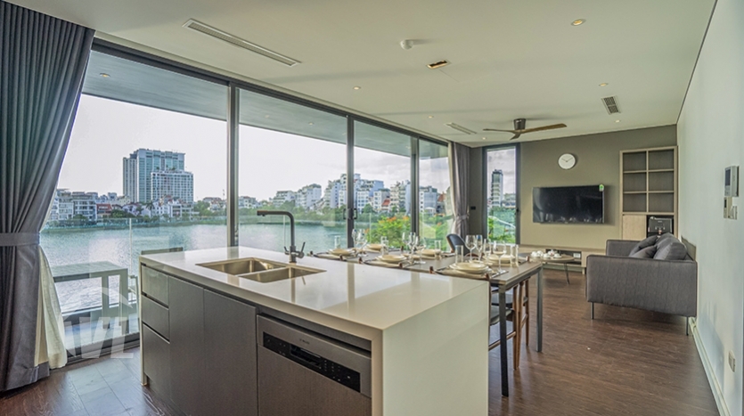 Fabulous lake view 2 bedroom apartment in Tay Ho Hanoi