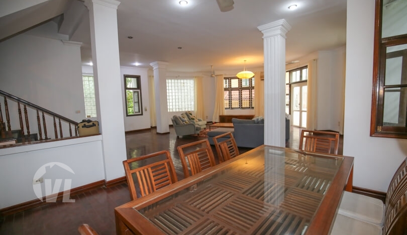 Furnished 5 beds house with swimming-pool in Tay Ho