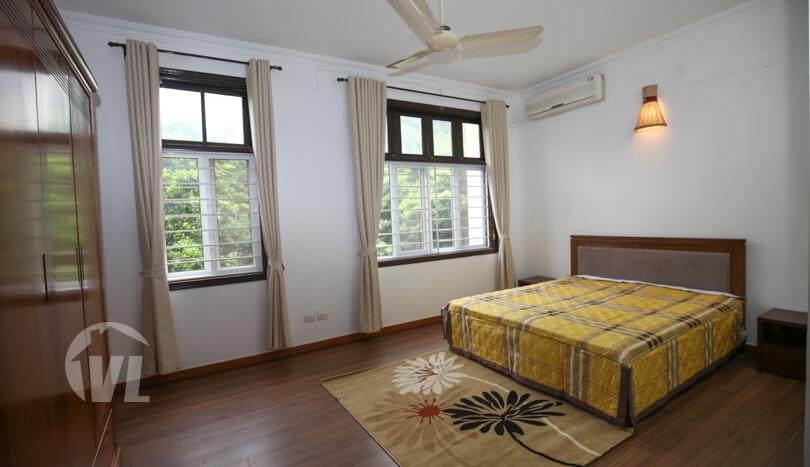 Furnished 5 beds house with swimming-pool in Tay Ho