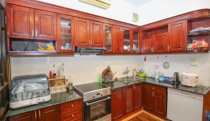 Furnished house with pool to rent in Tay Ho close to the West Lake