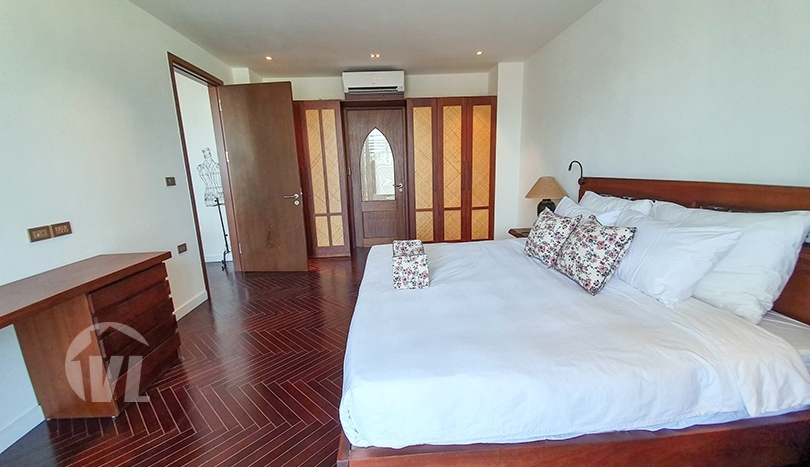 Hanoi brand-new 4 beds serviced apartment to rent in Hoan Kiem