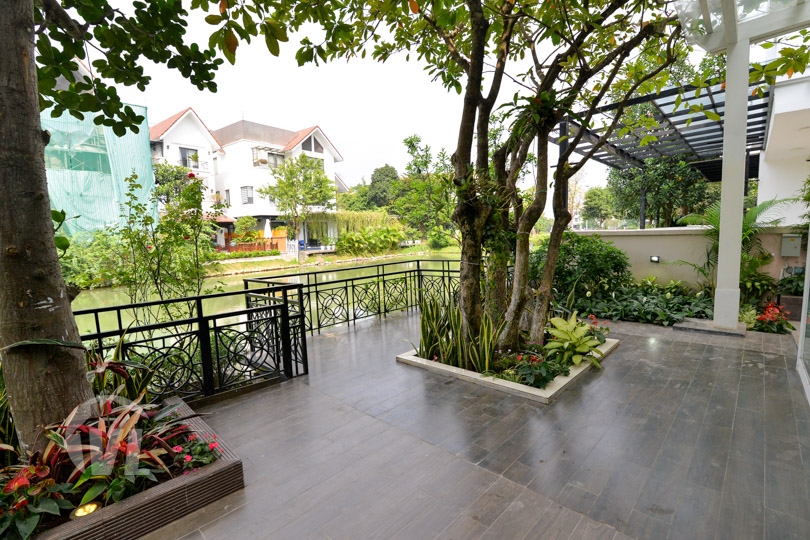 333 Hanoi furnished 5 bedrooms villa for let in Vinhomes Riverside