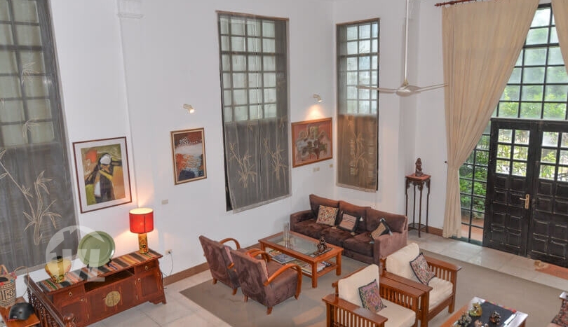 Lake view villa in Tay Ho for lease, 4 beds, charming and spacious
