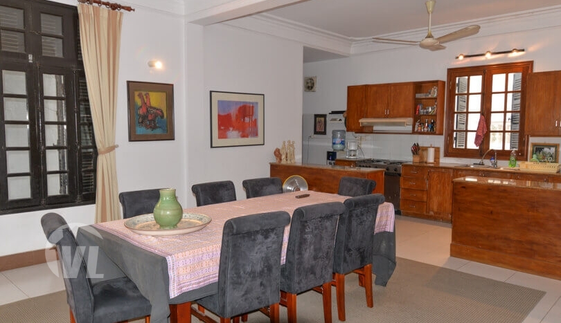 Lake view villa in Tay Ho for lease, 4 beds, charming and spacious