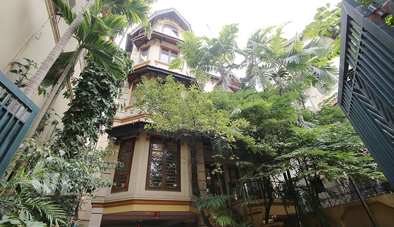 Large detached pool villa for rent on To Ngoc Van lane in Tay Ho