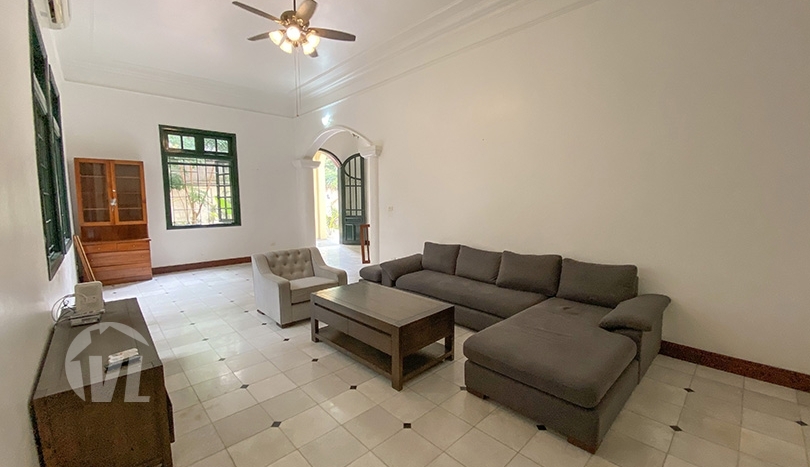 Large renovated furnished villa in Hanoi with garden on To Ngoc Van