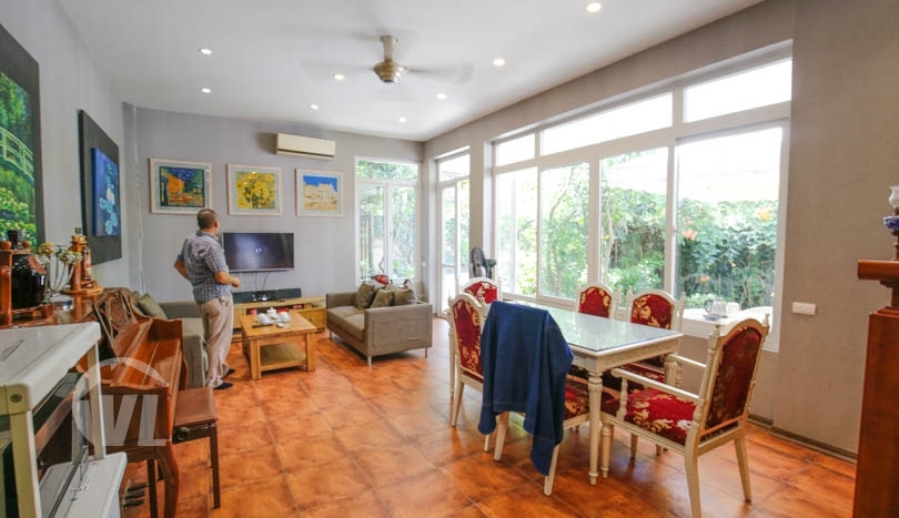 Long Bien Hanoi house for rent near the Lycée Français Alexandre Yersin