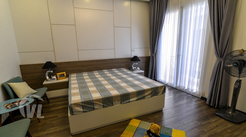 Minimalist and modern furnished rental house in Vinhomes Riverside Hanoi